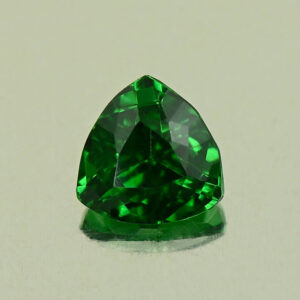 Tsavorite trill 5.3mm 0.70cts N ts444
