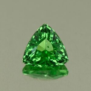 Tsavorite trill 5.6mm 0.71cts N ts448