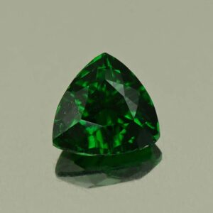 Tsavorite trill 6.2x6.0mm 1.01cts N ts449