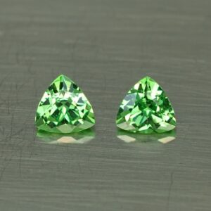 Tsavorite trill pair 4.0mm 0.58cts ts366 SOLD