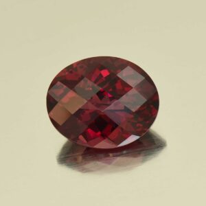 UmbaliteGarnet ch oval 12.0x9.9mm 5.98cts N ug739
