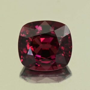 UmbaliteGarnet cush 10.3x9.6x6.6mm 5.72cts N ug1477