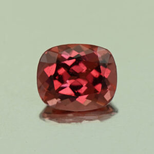 UmbaliteGarnet cush 5.9x4.9mm 0.81cts N ug980