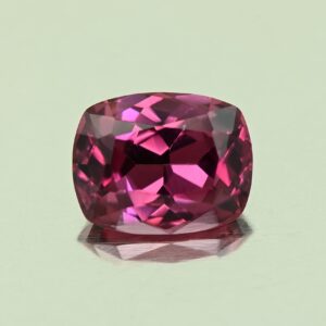 UmbaliteGarnet cush 7.8x6.1mm 1.61cts N ug982