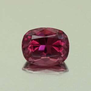 UmbaliteGarnet cush 8.1x6.5mm 2.04cts N ug983