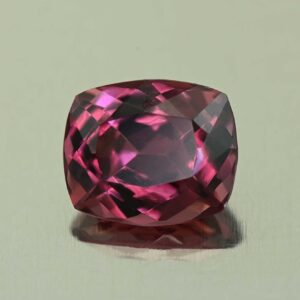 UmbaliteGarnet cush 8.1x6.8mm 2.18cts N ug1159