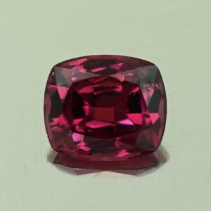 UmbaliteGarnet cush 8.2x7.0mm 2.13cts N ug1160