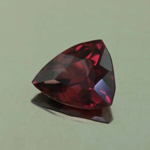 UmbaliteGarnet drop trill 9.6x7.5mm 2.60cts N ug1162