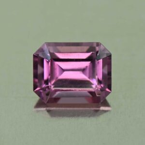 UmbaliteGarnet eme cut 5.0x3.9mm 0.52cts N ug1163