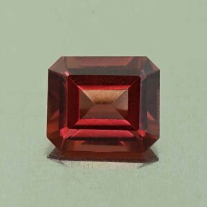 UmbaliteGarnet eme cut 5.9x5.0mm 0.78cts N ug1164