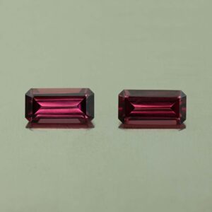 UmbaliteGarnet eme cut pair 8.0x4.0mm 1.84cts N ug1171 scaled 1