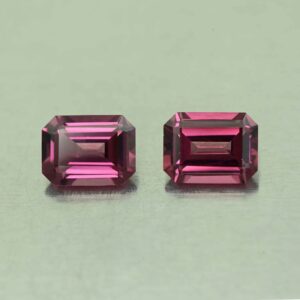UmbaliteGarnet eme cut pair 8.0x6.0mm 3.73cts N ug1221 scaled 1 SOLD