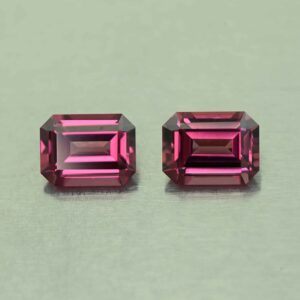 UmbaliteGarnet eme cut pair 8.0x6.0mm 4.01cts N ug1224 SOLD