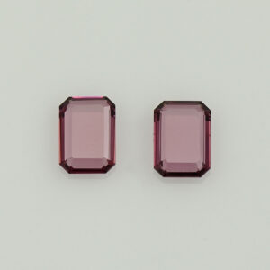 UmbaliteGarnet eme portrait cut pair 7.5x5.3mm 2.05cts N ug1339