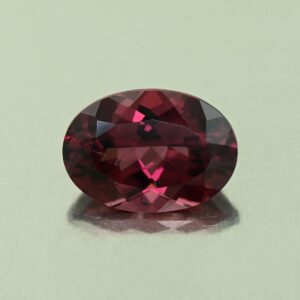 UmbaliteGarnet oval 10.1x7.2mm 2.88cts N ug1192