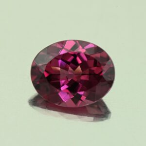 UmbaliteGarnet oval 10.1x8.0mm 3.14cts N ug1016