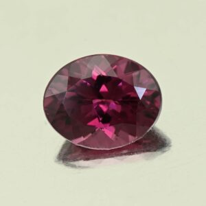 UmbaliteGarnet oval 10.1x8.1mm 3.31cts N ug1018