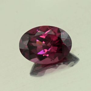 UmbaliteGarnet oval 10.6x7.6mm 3.23cts N ug472