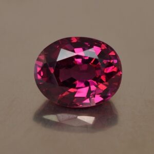 UmbaliteGarnet oval 10.8x8.7mm 4.85cts ug274