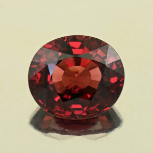UmbaliteGarnet oval 11.7x10.2x6.7mm 6.66cts N ug1541