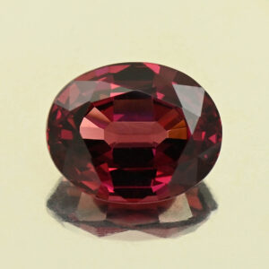 UmbaliteGarnet oval 11.7x9.4x6.2mm 6.05cts N ug1540