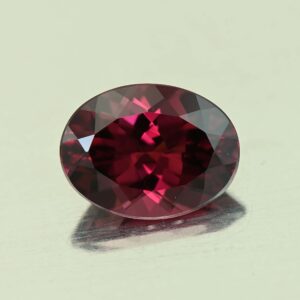 UmbaliteGarnet oval 11.8x9.0mm 4.64cts N ug480