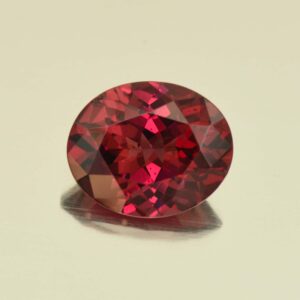 UmbaliteGarnet oval 11.8x9.8mm 5.11cts N ug750