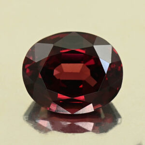 UmbaliteGarnet oval 12.7x10.4x7.1mm 8.02cts N ug1548