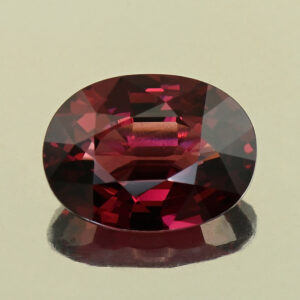 UmbaliteGarnet oval 12.7x9.5x5.7mm 5.95cts N ug1546