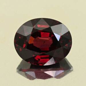 UmbaliteGarnet oval 12.8x10.6x7.6mm 8.60cts N ug1549