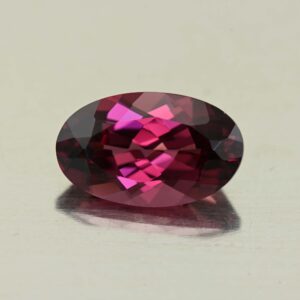 UmbaliteGarnet oval 13.0x8.0mm 4.70cts N ug460