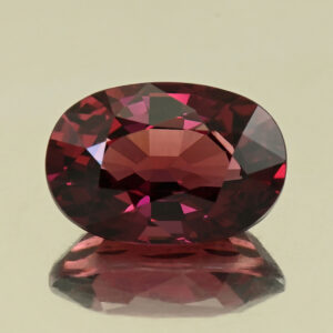 UmbaliteGarnet oval 13.5x9.2x6.8mm 7.20cts N ug1554