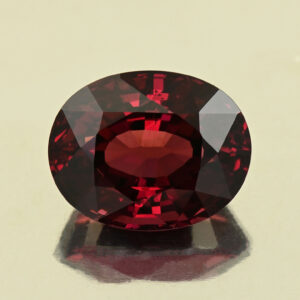 UmbaliteGarnet oval 14.0x11.1x8.4mm 11.27cts N ug1556