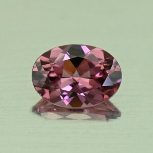 UmbaliteGarnet oval 7.0x5.0mm 0.86cts N ug940