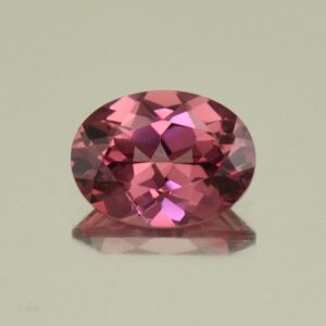 UmbaliteGarnet oval 8.1x6.0mm 1.38cts N ug663