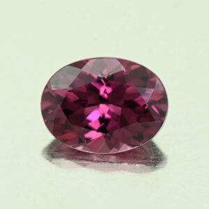UmbaliteGarnet oval 8.5x6.5mm 1.91cts N ug1002