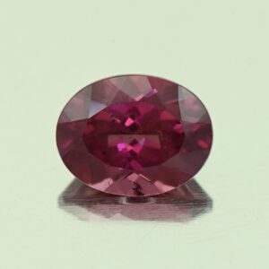 UmbaliteGarnet oval 9.0x7.0mm 2.38cts N ug1006