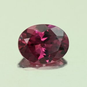 UmbaliteGarnet oval 9.1x7.1mm 2.19cts N ug1008