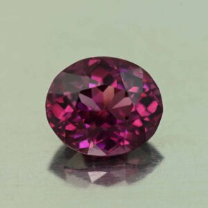 UmbaliteGarnet oval 9.2x7.8x5.7mm 3.11cts N ug1206