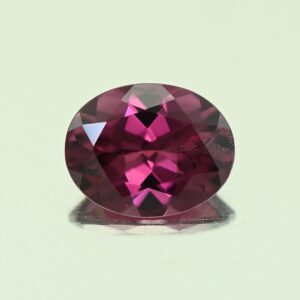 UmbaliteGarnet oval 9.5x7.5mm 2.37cts N ug1009