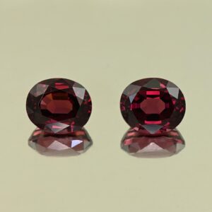 UmbaliteGarnet oval pair 10.8x9.3x6.9mm 10.9x9.2x6.6mm 12.08cts N ug1492