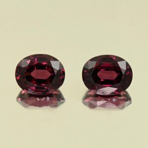 UmbaliteGarnet oval pair 11.0x8.8x6.7mm 10.9x8.9x6.5mm 11.68cts N ug1495
