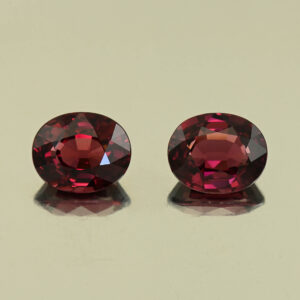 UmbaliteGarnet oval pair 11.1x9.1x5.7mm 11.1x9.1x6.3mm 10.53cts N ug1496