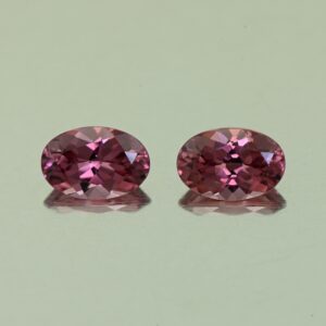 UmbaliteGarnet oval pair 6.0x4.0mm 1.09cts N ug1028