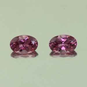 UmbaliteGarnet oval pair 6.0x4.1mm 1.17cts N ug1034