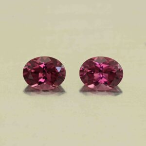UmbaliteGarnet oval pair 9.1x7.1mm 4.59cts N ug1413 scaled 1