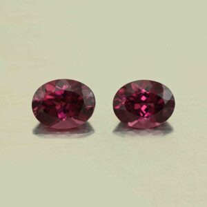 UmbaliteGarnet oval pair 9.2x7.2mm 4.70cts N ug1417 scaled 1