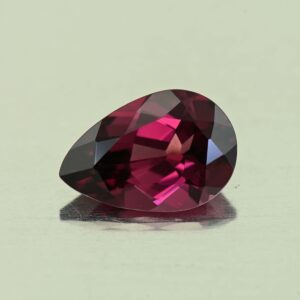 UmbaliteGarnet pear 12.0x8.1mm 3.29cts N ug501