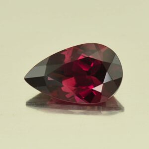 UmbaliteGarnet pear 17.0x10.5mm 8.15cts N ug618