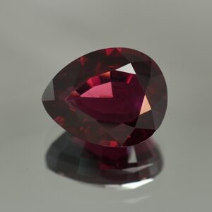UmbaliteGarnet pearshape 16.5x13.1mm 17.76cts ug210
